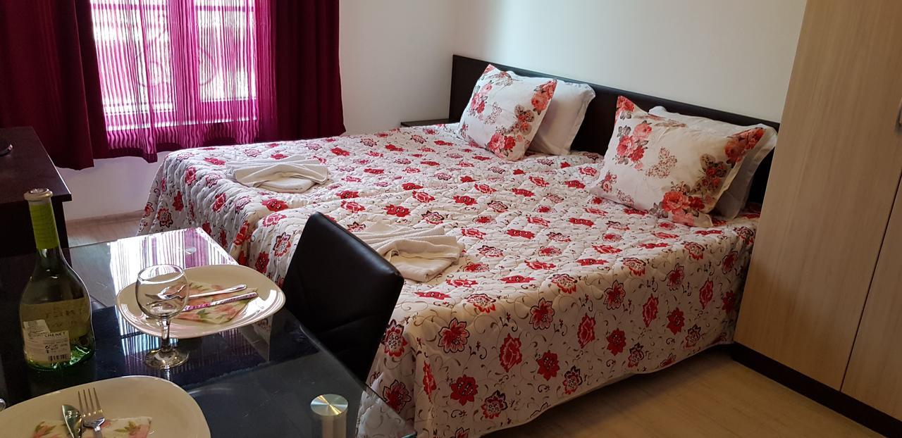 Family Aparthotel Vintegra Burgas Exterior photo