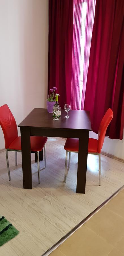 Family Aparthotel Vintegra Burgas Exterior photo